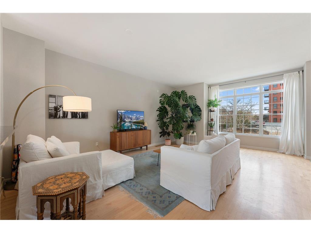 821 Thornton Street SE Minneapolis MN 55414 7045187 image6