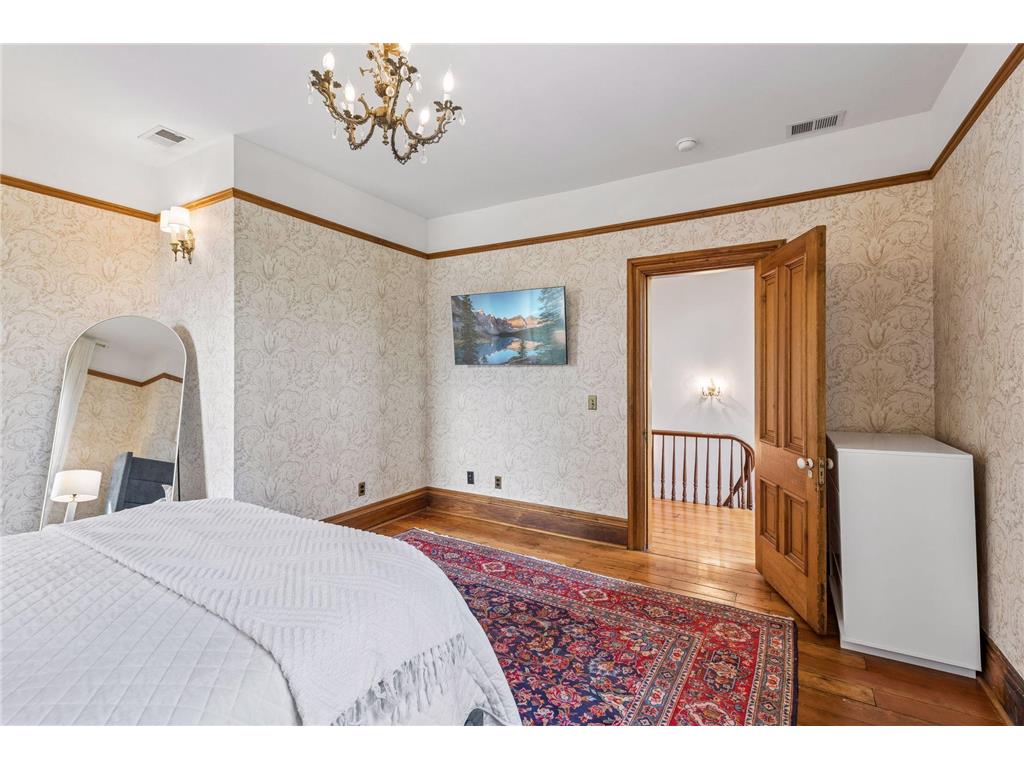 821 W 3rd Street Red Wing MN 55066 7068373 image38