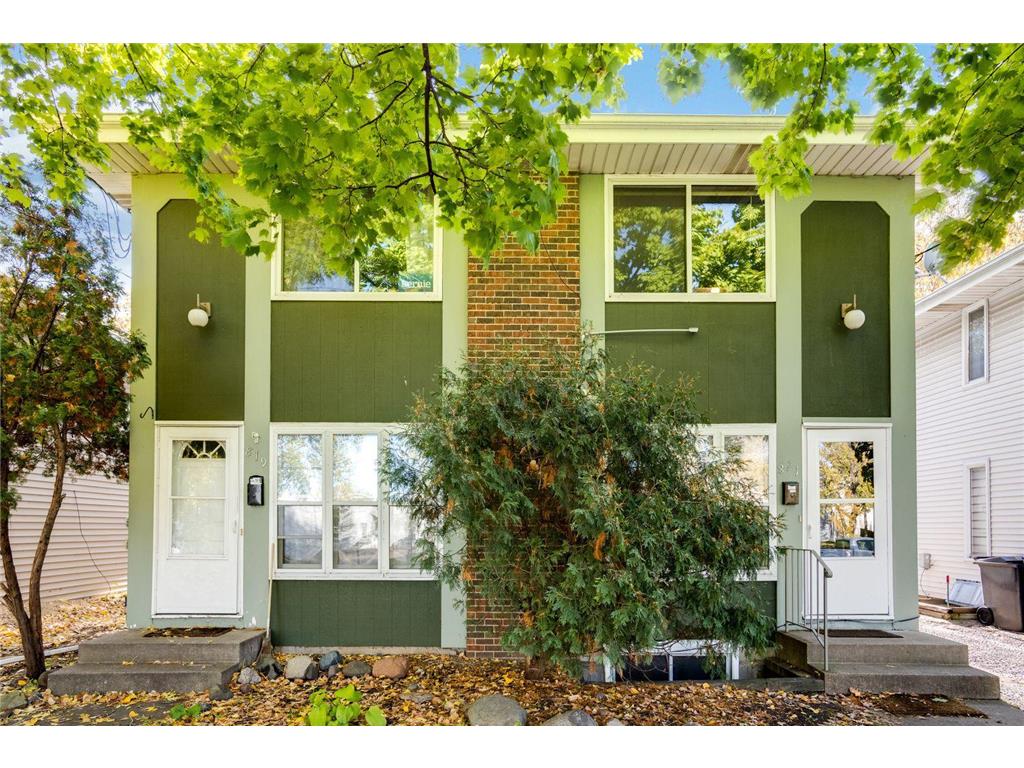821 Weeks Avenue SE Minneapolis MN 55414 7063972 image1