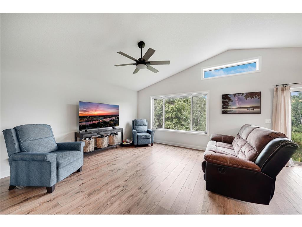 8210 383rd Street North Branch MN 55056 7106165 image12