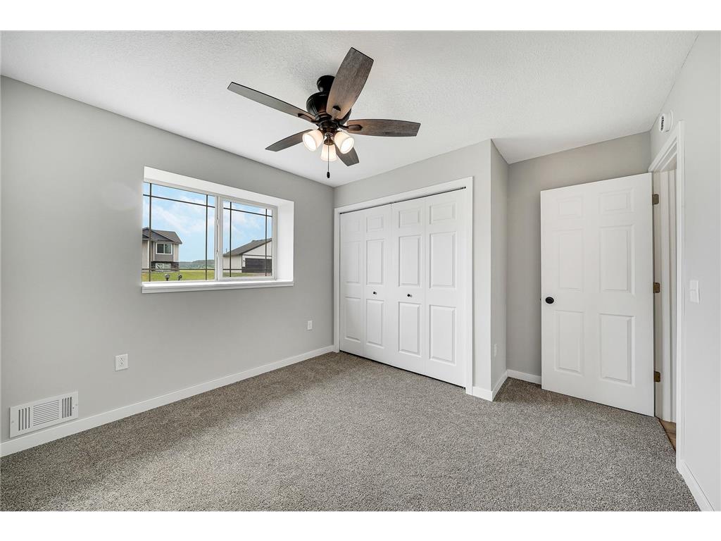8210 383rd Street North Branch MN 55056 7106165 image41