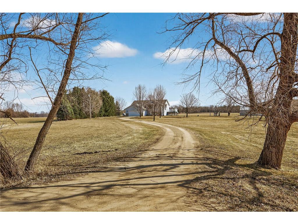 8210 Dempsey Avenue SW Waverly MN 55390 7032818 image1