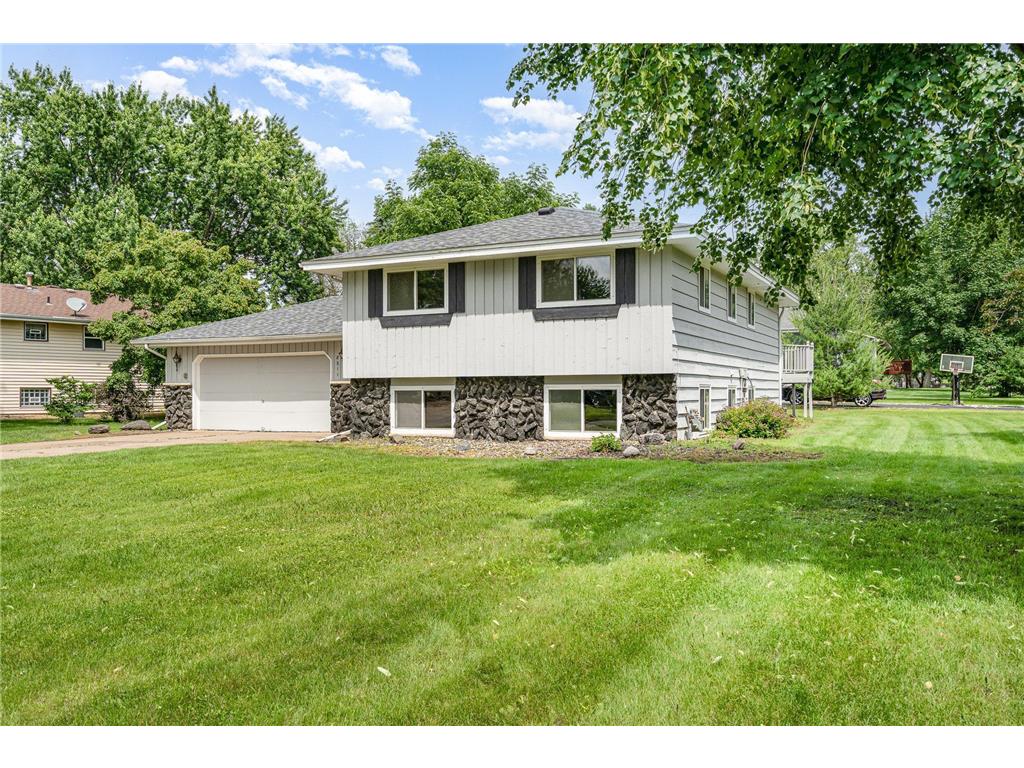 8211 6th Street NE Spring Lake Park MN 55432 6692260 image1