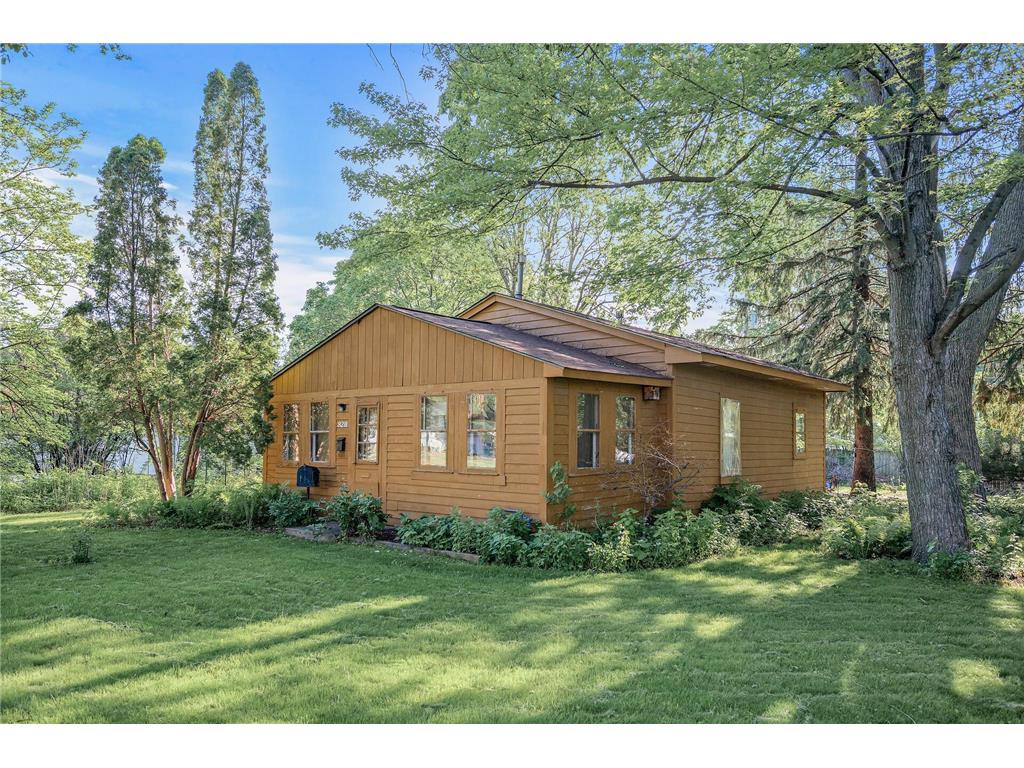 8211 Portland Avenue S Bloomington MN 55420 6524295 image1