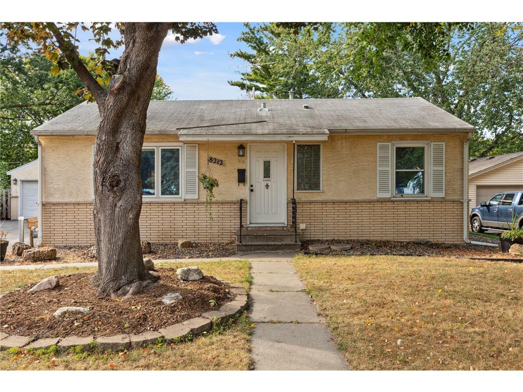 8212 4th Avenue S, Bloomington, MN, 55420 MLS 6256269 Edina Realty