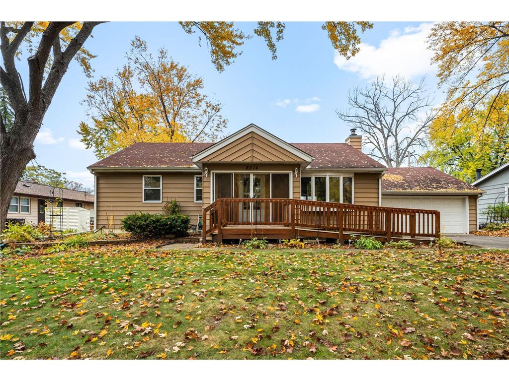 8214 32nd Place N Crystal MN 55427 6810944 image1