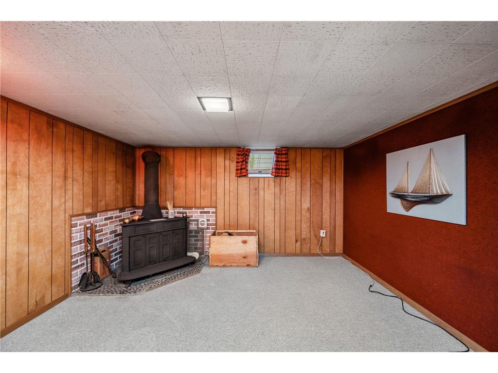 8214 32nd Place N Crystal MN 55427 6810944 image14