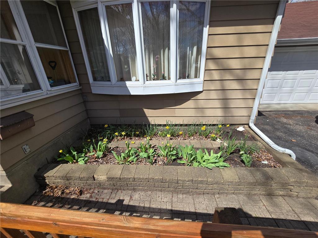 8214 32nd Place N Crystal MN 55427 6810944 image26