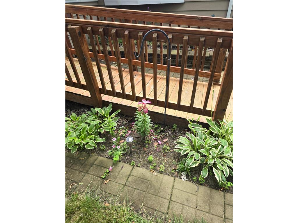 8214 32nd Place N Crystal MN 55427 6810944 image27