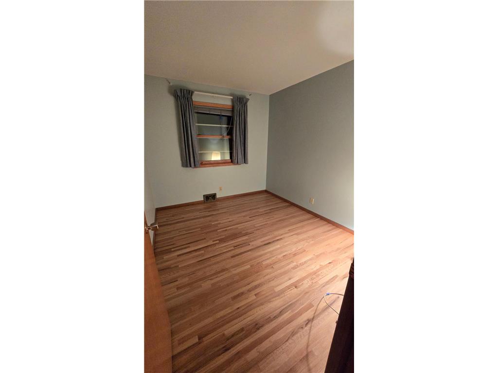 8214 32nd Place N Crystal MN 55427 6810944 image7