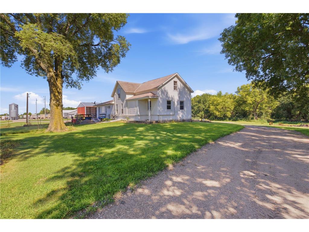 82140 370th Street Olivia MN 56277 7104894 image28