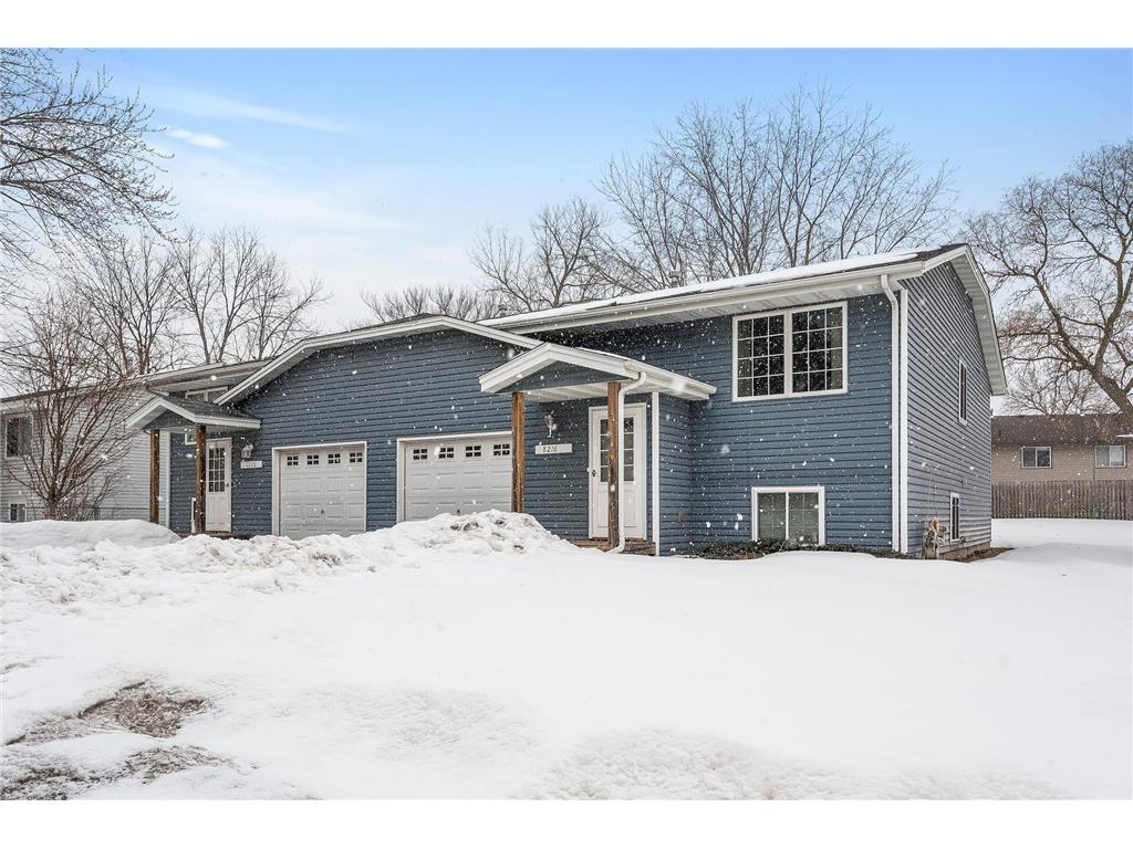 8216 Noble Avenue N Brooklyn Park MN 55443 6340743 image1