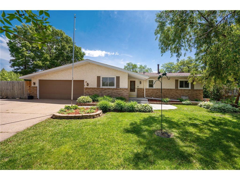 8216 Toledo Avenue N Brooklyn Park MN 55443 6540367 image1
