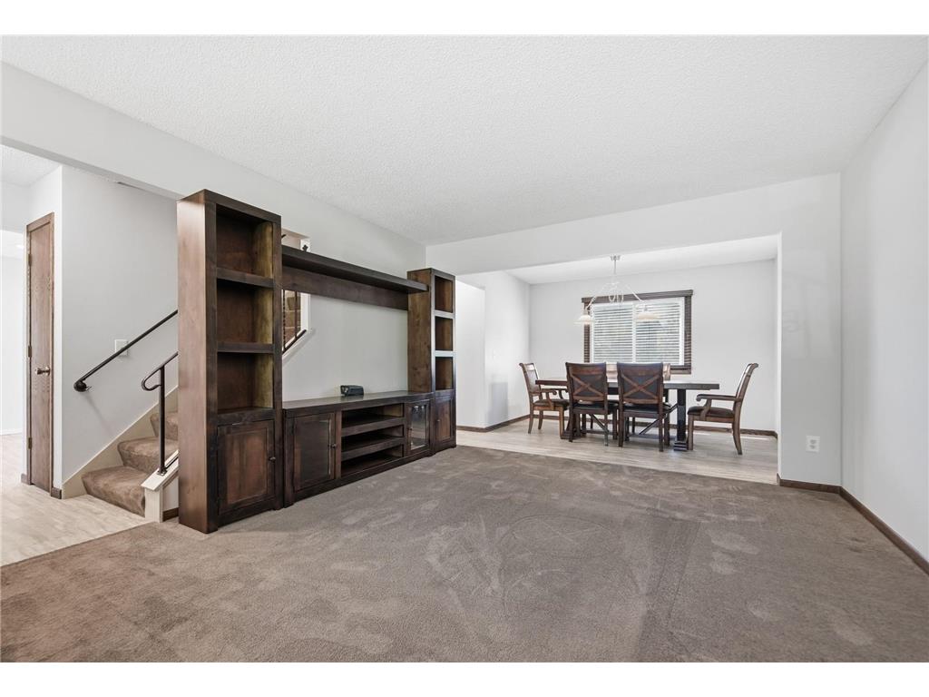 8217 28th Avenue N New Hope MN 55427 7072192 image11