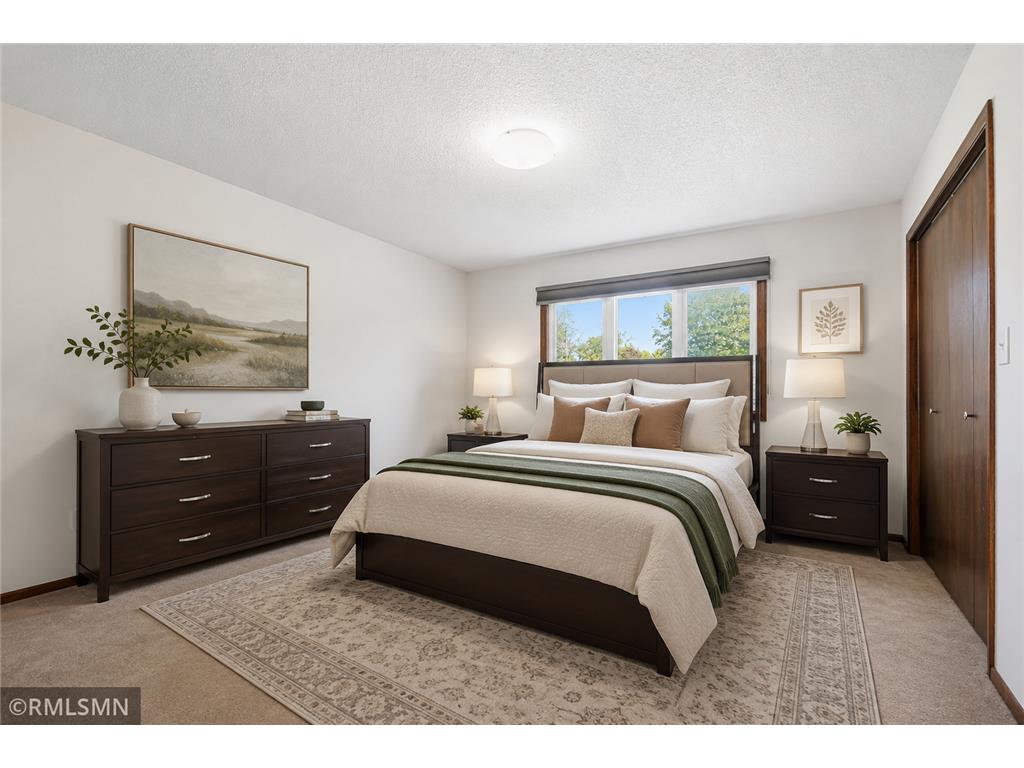 8217 28th Avenue N New Hope MN 55427 7072192 image17