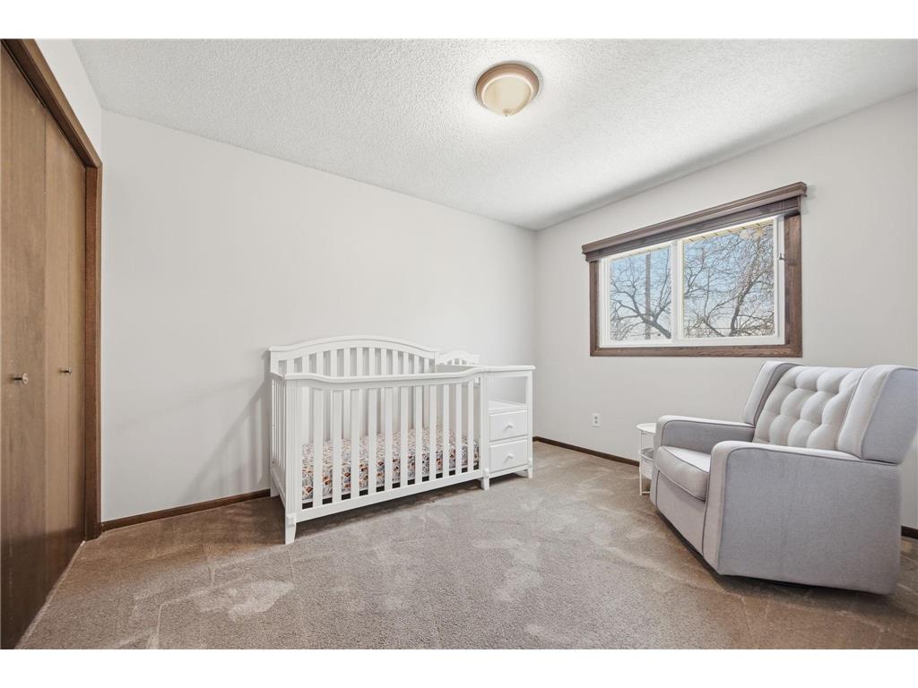 8217 28th Avenue N New Hope MN 55427 7072192 image26