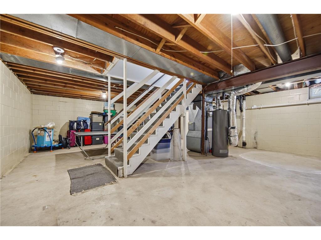 8217 28th Avenue N New Hope MN 55427 7072192 image29
