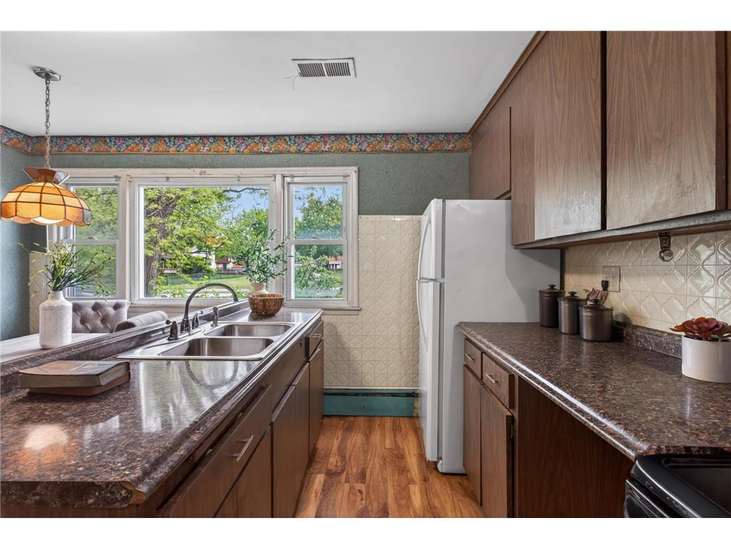 8217 Lyndale Avenue S Bloomington MN 55420 7074275 image6