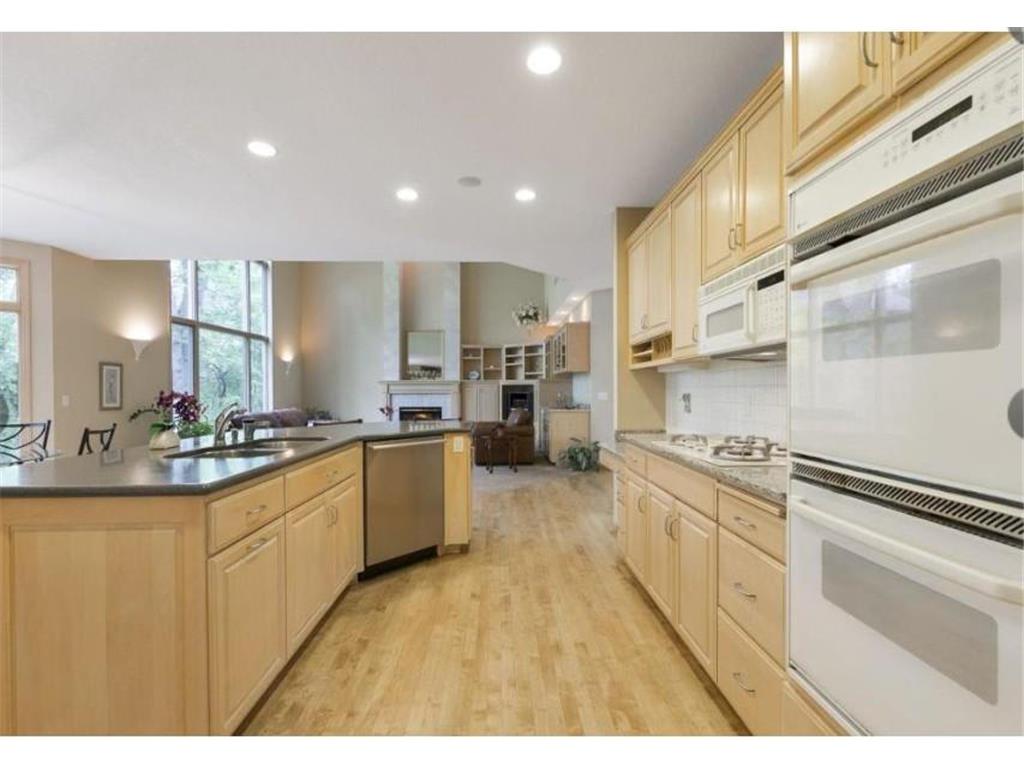 8217 W 93rd Street Circle Bloomington MN 55438 7091254 image10