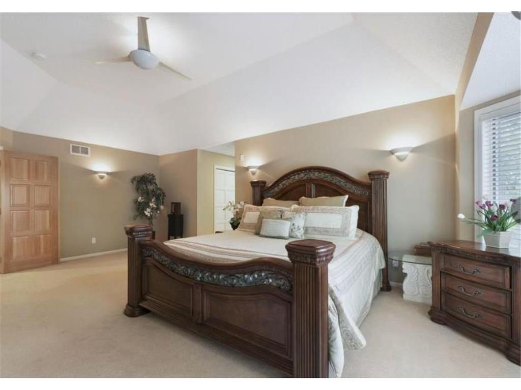 8217 W 93rd Street Circle Bloomington MN 55438 7091254 image20