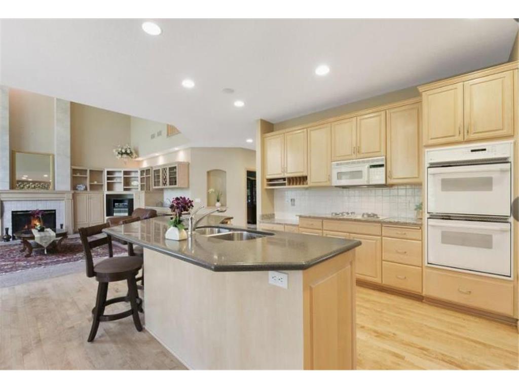 8217 W 93rd Street Circle Bloomington MN 55438 7091254 image4