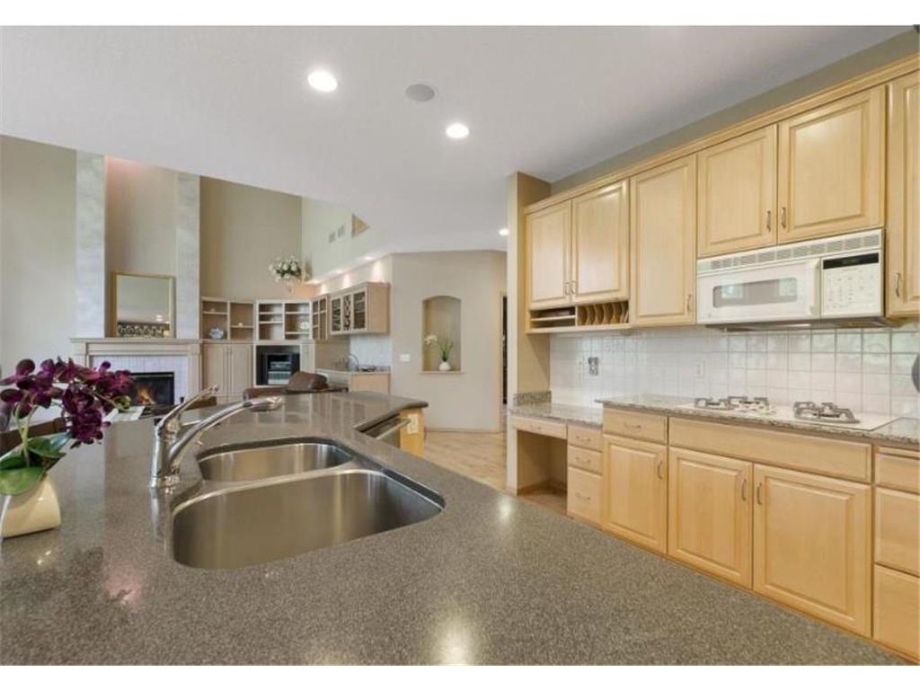8217 W 93rd Street Circle Bloomington MN 55438 7091254 image5