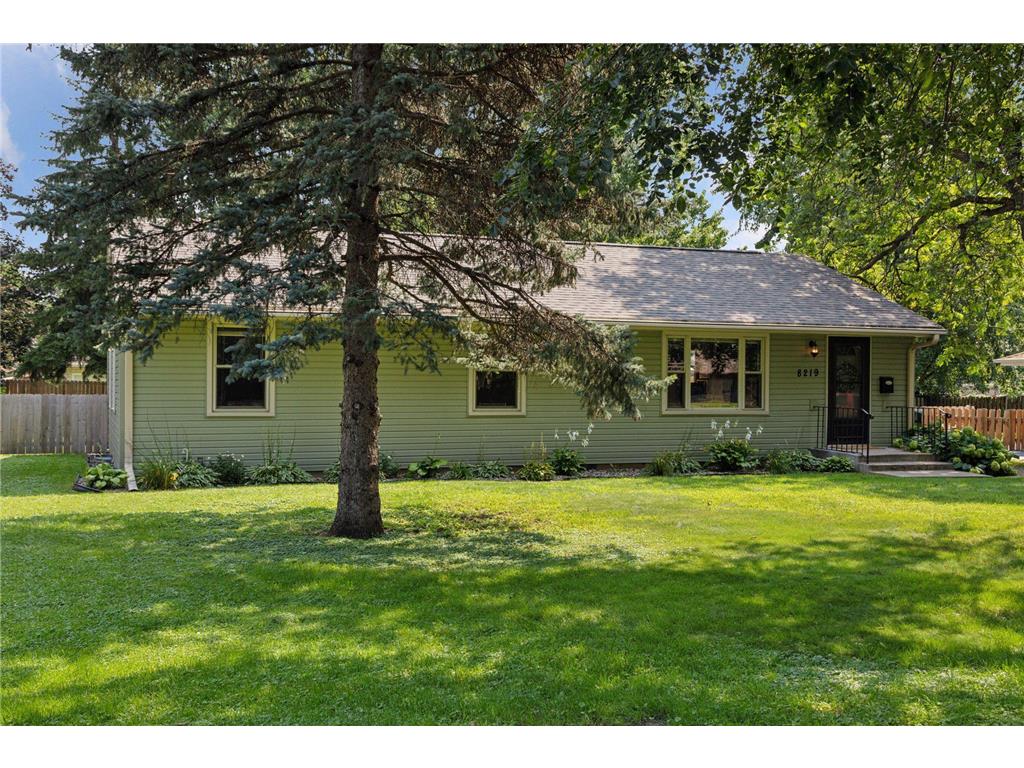 8219 Bryant Avenue S Bloomington MN 55420 6720294 image1