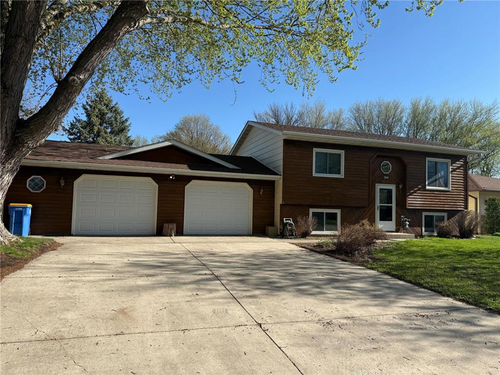 822 16th Street SE Owatonna MN 55060 7055113 image1