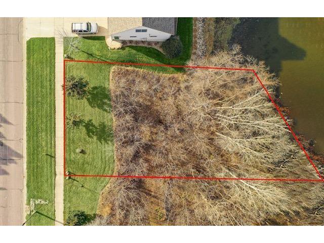 822 30th Street NW Faribault MN 55021 6129856 image1