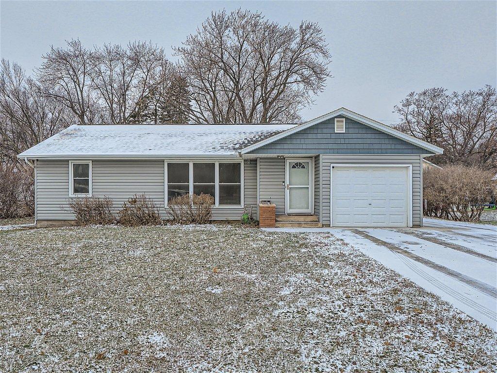 822 8th Street Farmington MN 55024 6458340 image1