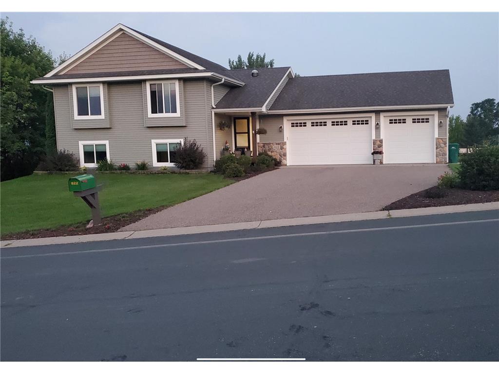 822 Deer Path Montgomery MN 56069 7060057 image1