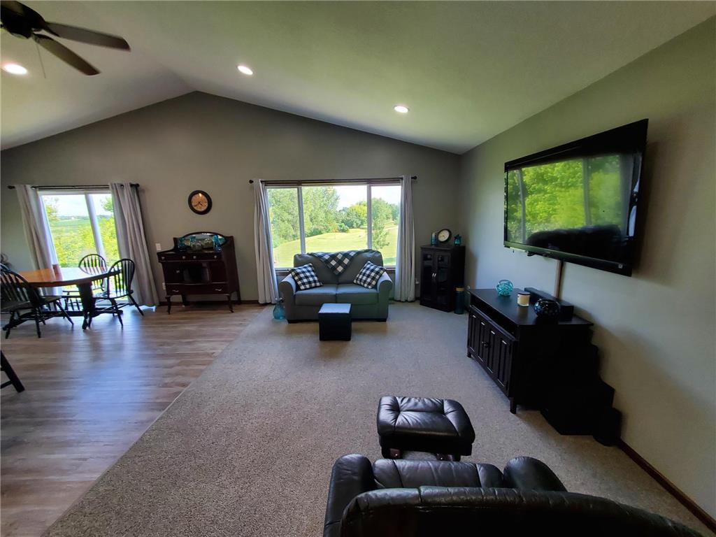 822 Deer Path Montgomery MN 56069 7060057 image32