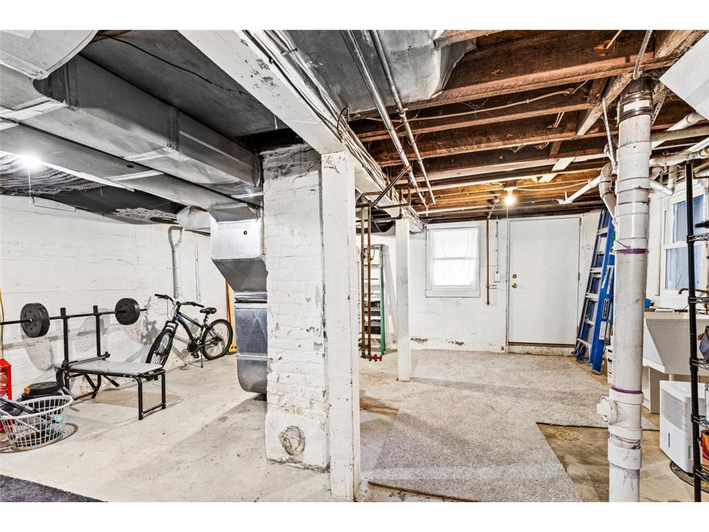 822 E 7th Street Duluth MN 55805 7073081 image42