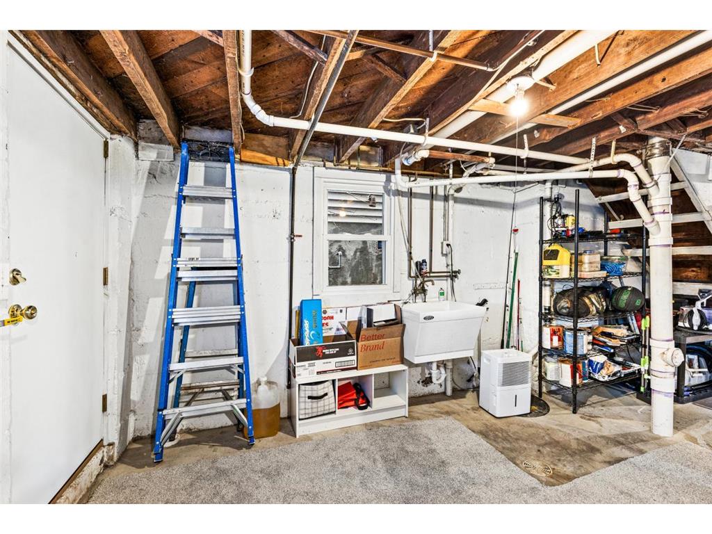 822 E 7th Street Duluth MN 55805 7073081 image44