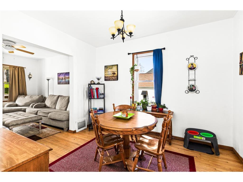 822 E 7th Street Duluth MN 55805 7073081 image5