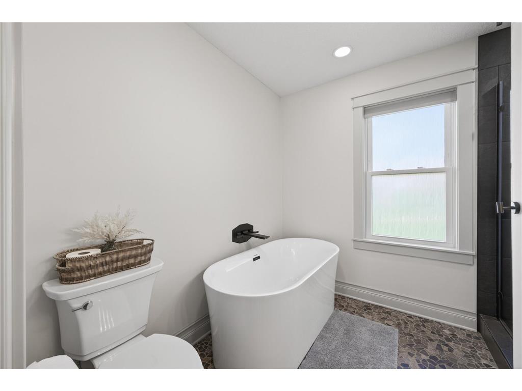 822 Laurel Street W Stillwater MN 55082 7078330 image12