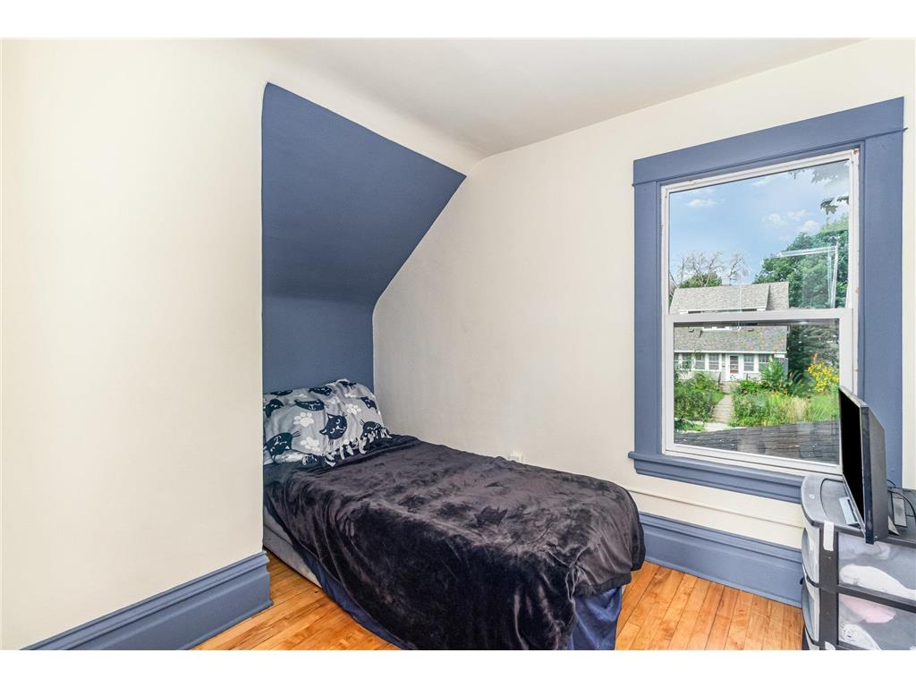 822 Smith Avenue S Saint Paul MN 55107 6754160 image12