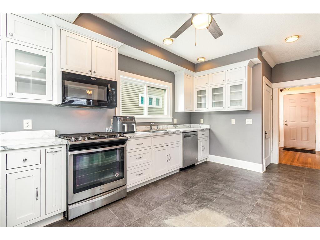 822 Smith Avenue S Saint Paul MN 55107 6754160 image2