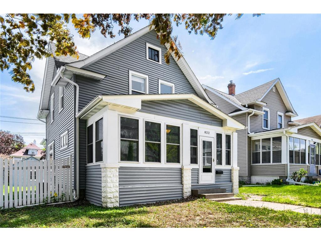 822 Smith Avenue S Saint Paul MN 55107 7074043 image2
