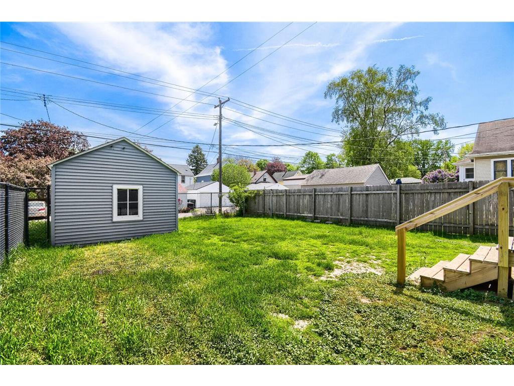 822 Smith Avenue S Saint Paul MN 55107 7074043 image24