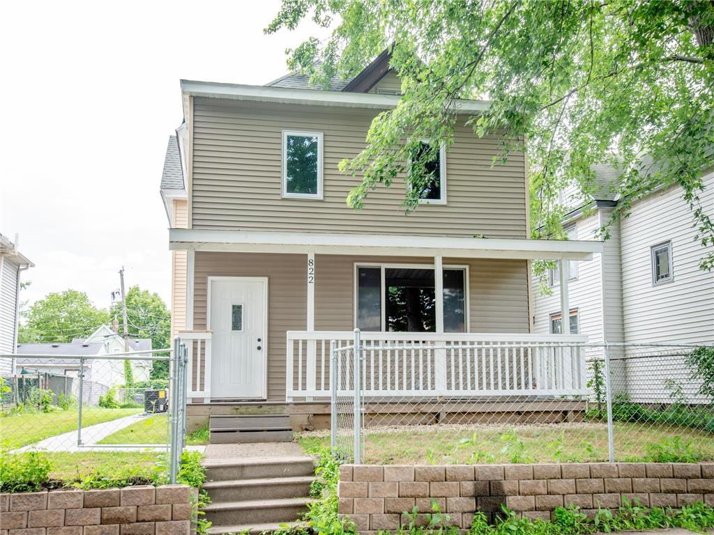 822 Van Buren Avenue Saint Paul MN 55104 6558522 image1