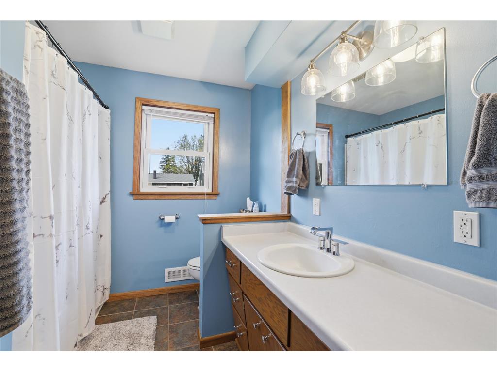 822 W Chandler Street Arlington MN 55307 7059963 image12