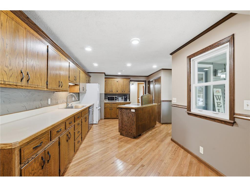 822 W Chandler Street Arlington MN 55307 7059963 image5