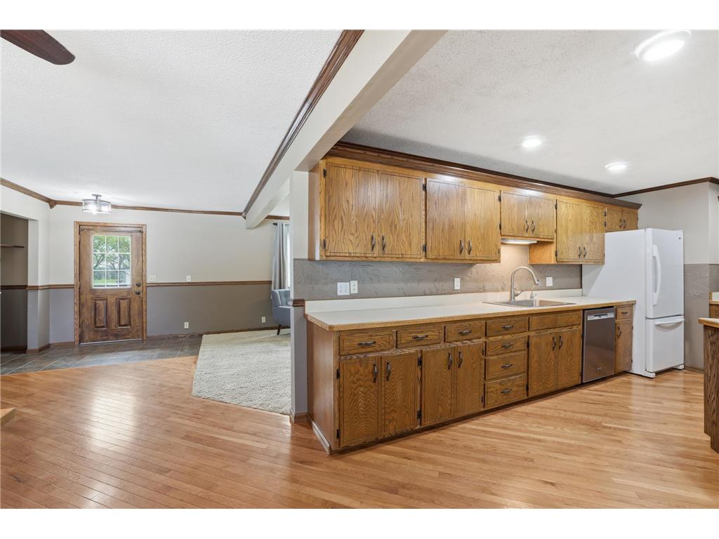 822 W Chandler Street Arlington MN 55307 7059963 image6