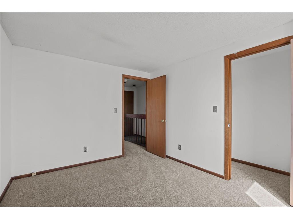822 Woodgate Drive Vadnais Heights MN 55127 7050244 image16