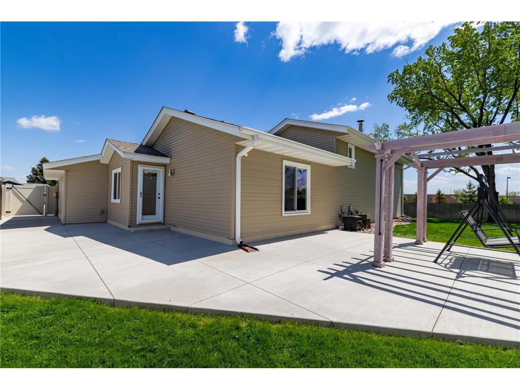 8220 208th Street W Lakeville MN 55044 7061288 image28