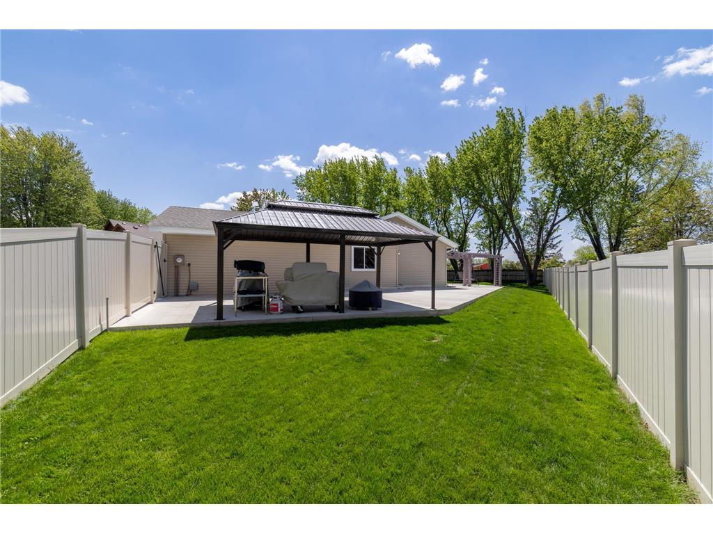 8220 208th Street W Lakeville MN 55044 7061288 image3