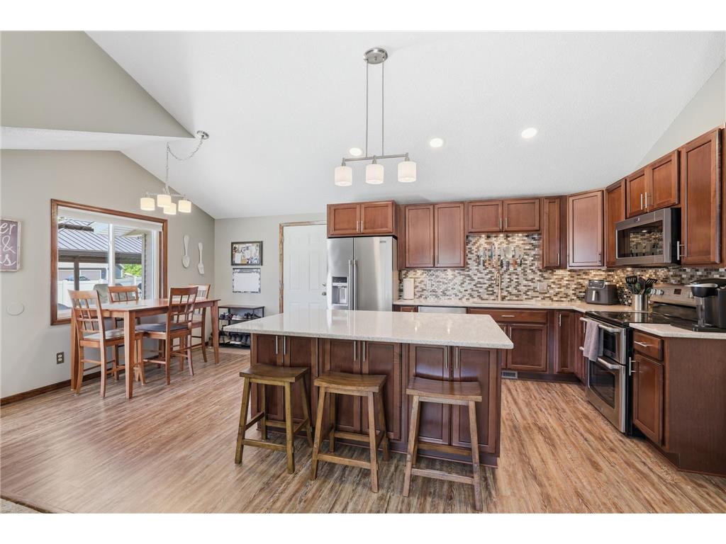 8220 208th Street W Lakeville MN 55044 7061288 image9