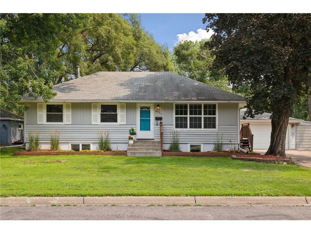 8221 13th Avenue S Bloomington MN 55425 6568312 image1