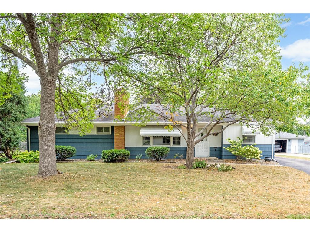 8221 5th Avenue S, Bloomington, MN, 55420 MLS 7347061 Edina Realty